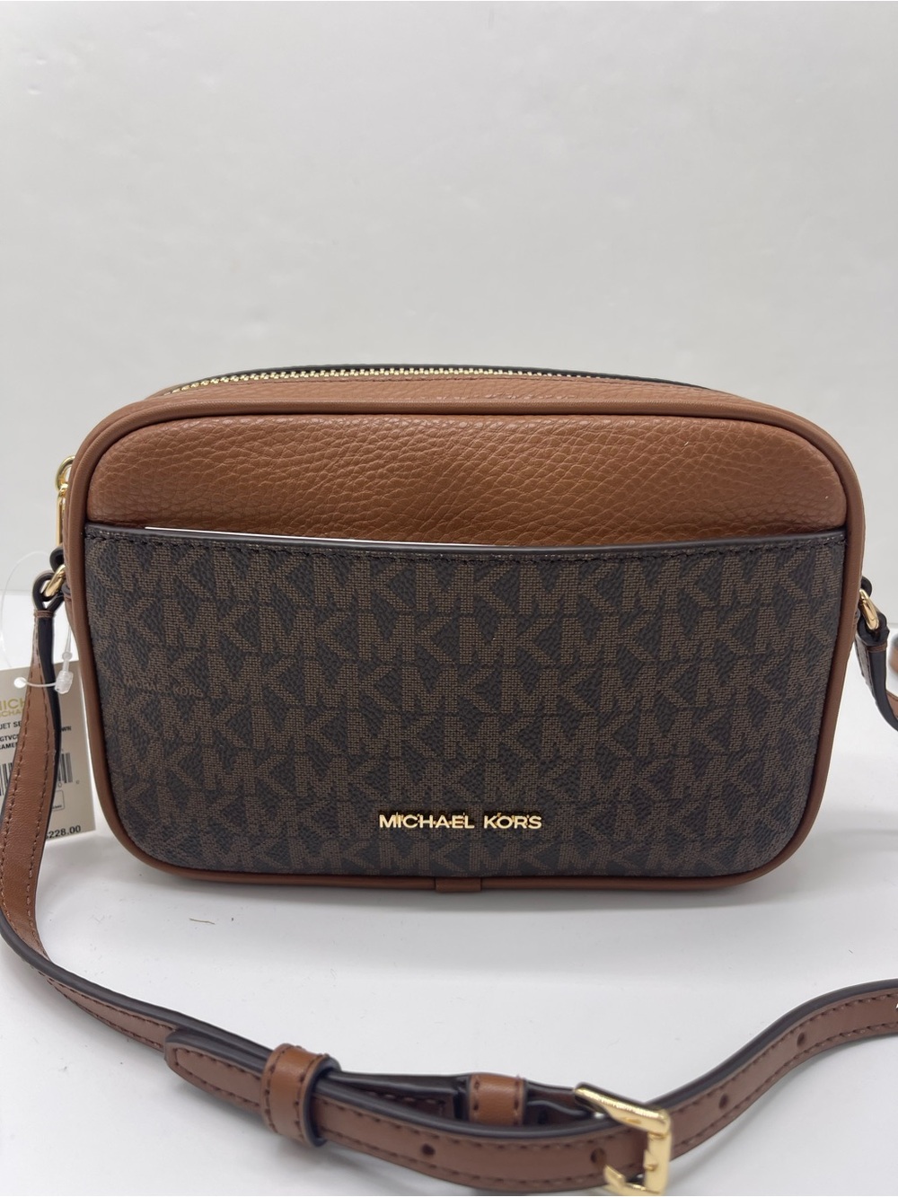 Michael Kors Jet Set Sm Signature Logo Camera Crossbody Xbody Bag
Brown 
NWT - Picture 2 of 16